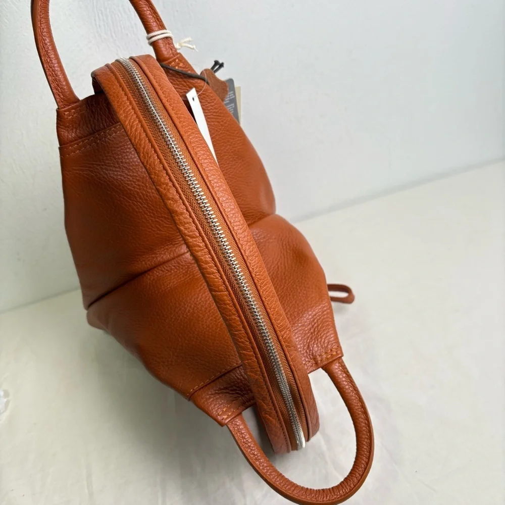 VALENTINA Made In Italy Pebbled Leather Convertible Backpack NEW W TAGS